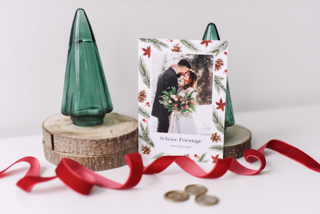 Hochzeitsfotos und Weihnachtskarten in einem